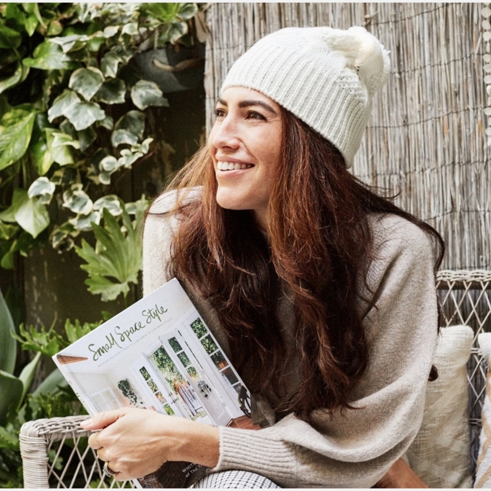 Joie Winter Scarf Beanie Hat Gloves 3 PC Set NWT - Picture 6 of 8